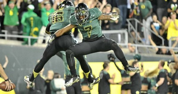 Daryle Hawkins and Keanon Lowe in 2012_Kevin Cline.jpg
