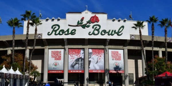 Rose Bowl_Scott Kelley.jpg