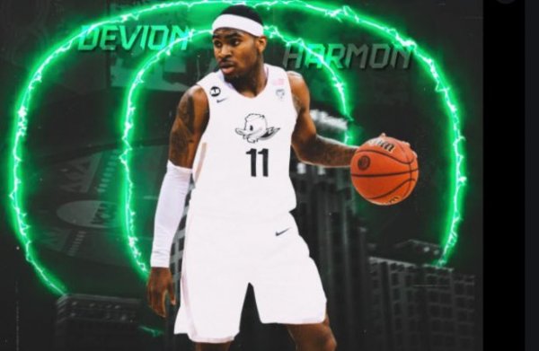 De’Vion Harmon_Twitter.jpg