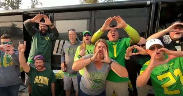 Fans_Pac12 Video (2).jpg