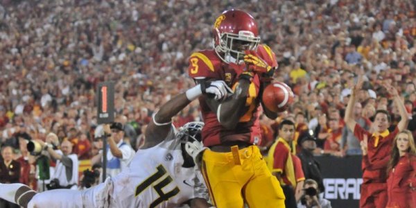 Ifo Ekpre-Olomu beats Marqise Lee_KC_FP.jpg