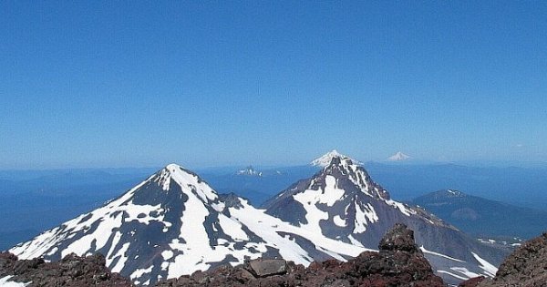 1427745880_OregonPeaks.thumb.jpeg.29ada6b25796c7cc89cabb59a885fd5b.jpeg
