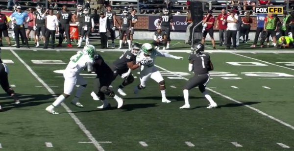DJ Johnson closing in on Sack_Fox Sports Video.jpg