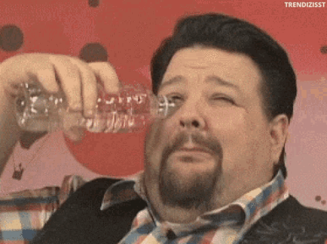 fake-tears-fake-cry-1.gif