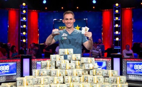 Bonomo-WSOP.jpg