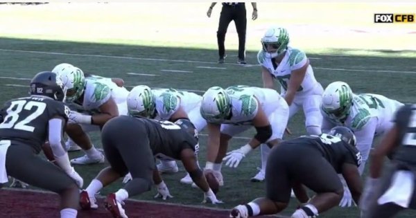 Oregon vs WSU in 2022_Fox Sports Video.jpg