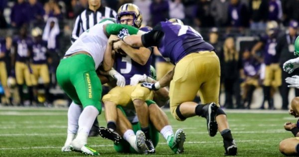 Husky QB Sack_John Sperry 2015.jpg