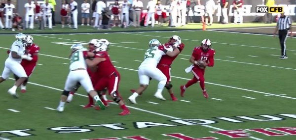 Popo is strong_Screenshot from Fox Sports Video.jpg