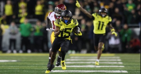 TD for Tez_Oregon Football X Account.jpg