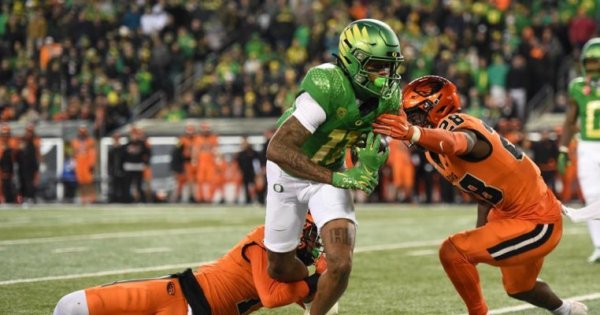 Troy Franklin_Eric Evans of Oregon Football.jpg