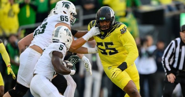 Defensive Line, Derrick Harmon_Craig Strobeck.jpg